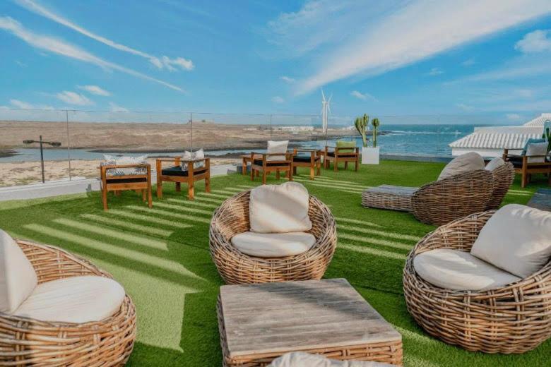 Casa Sol Bristol Sunset Beach Corralejo Exterior photo